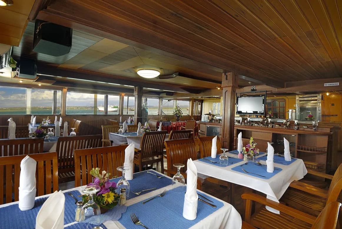 Sea Safari VI Liveaboard