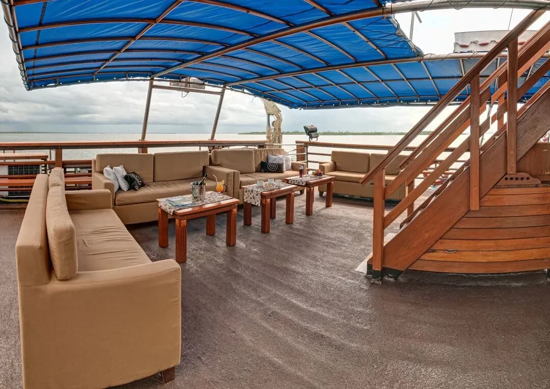 Sea Safari 8 Liveaboard