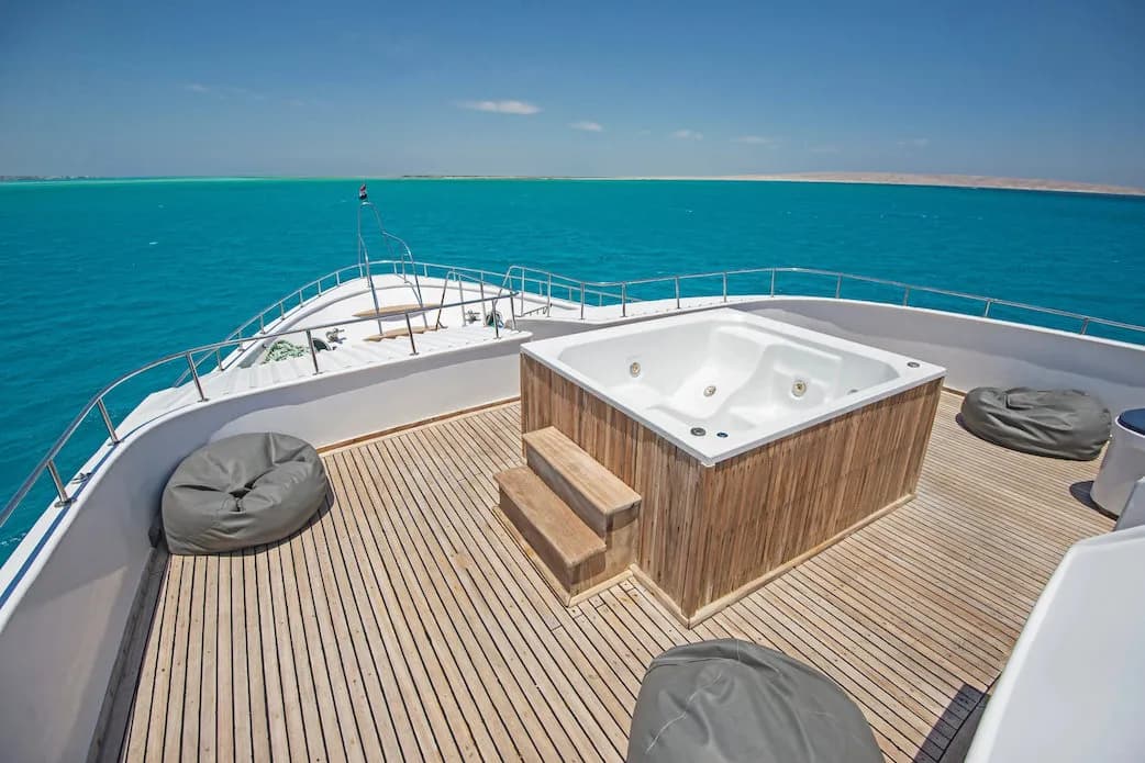 A jacuzzi on the upper deck