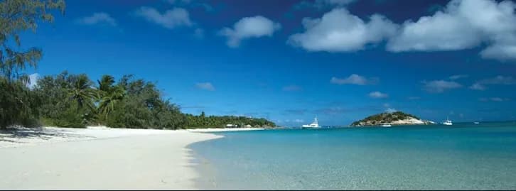 australia white sand beach