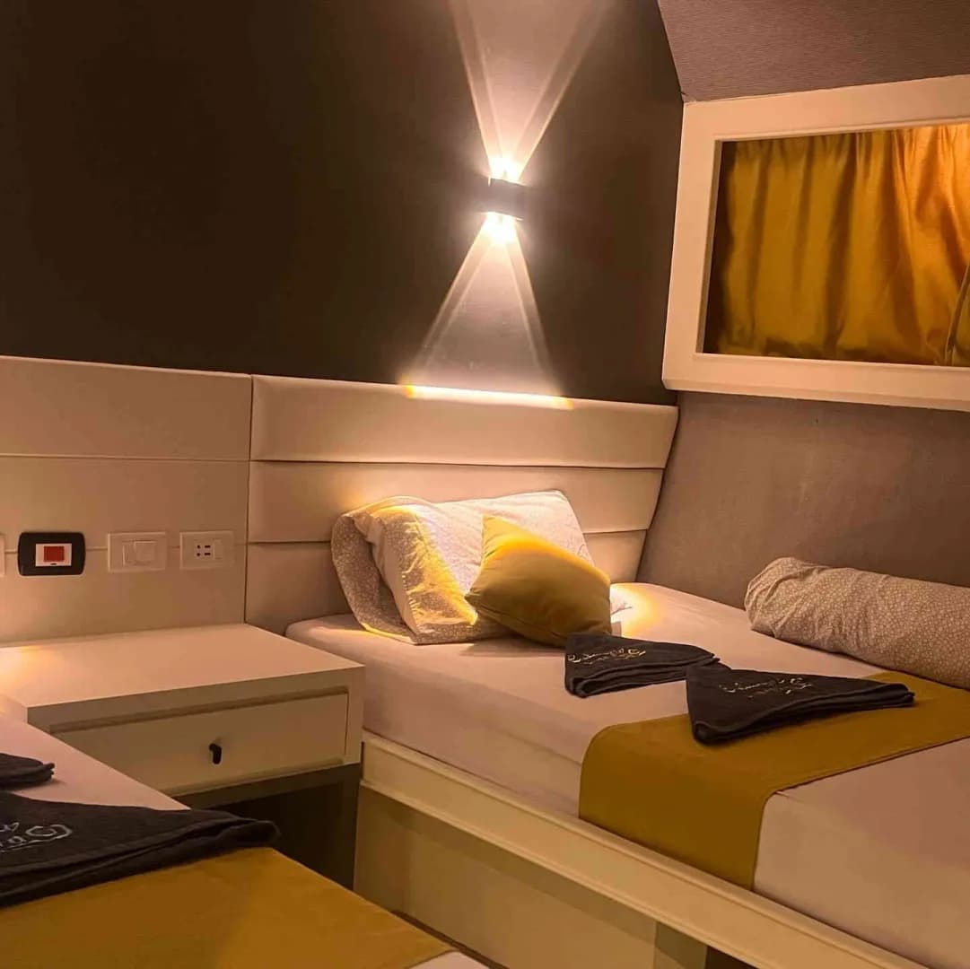 Standard Double Cabin