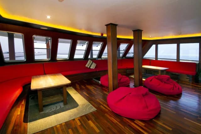 Theia Liveaboard