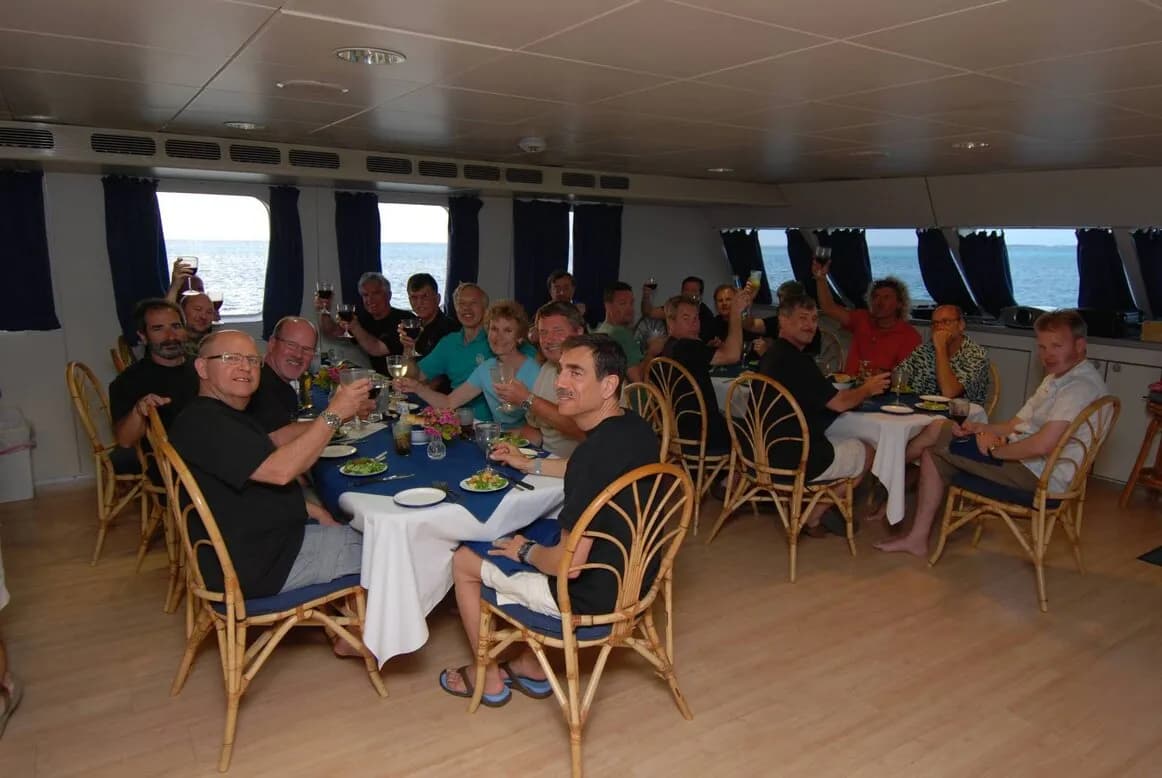 Indoor dining on Aqua Cat Cruises