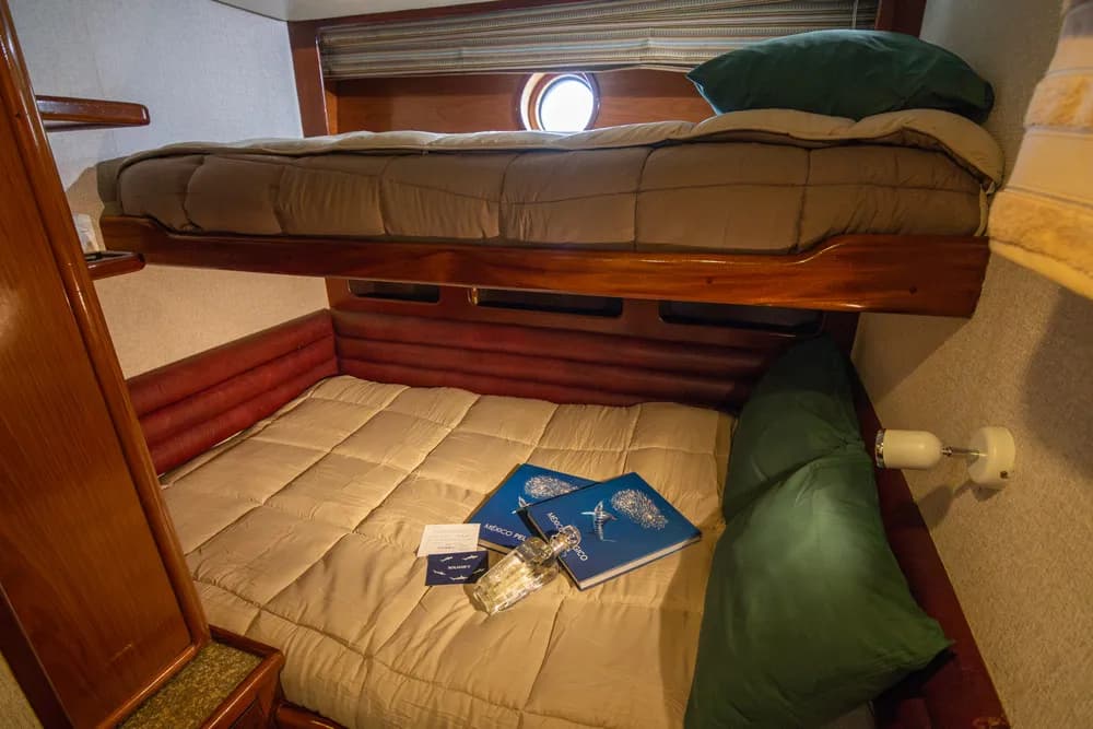 Solmar V Liveaboard interior cabin