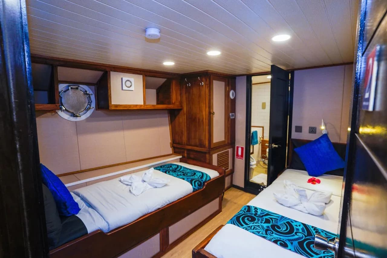 Solomons Master cabins