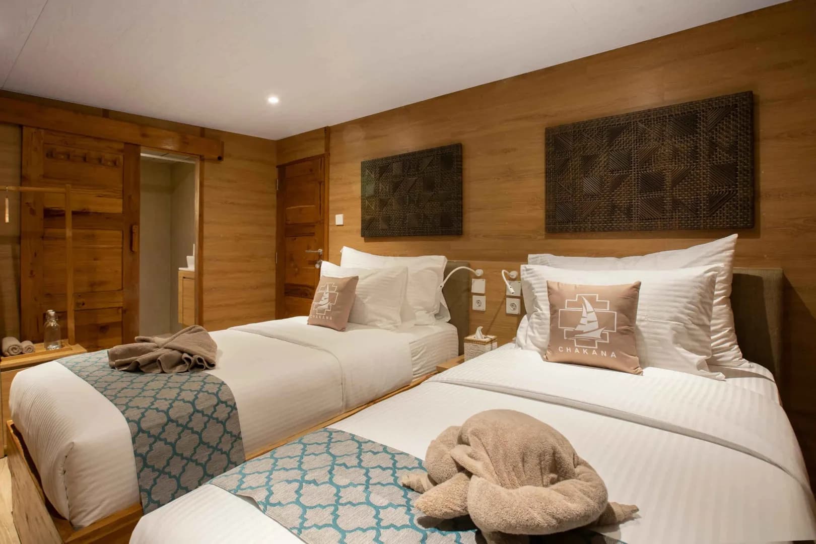 Twin bed cabin onboard