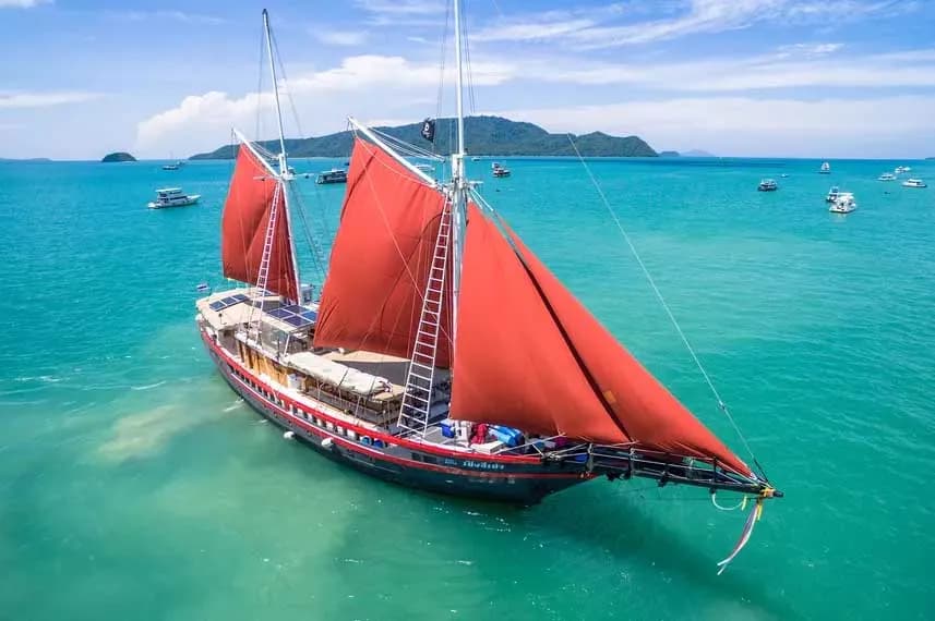 Thailand Master Liveaboard