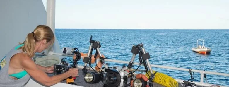 TURKS AND CAICOS EXPLORER II