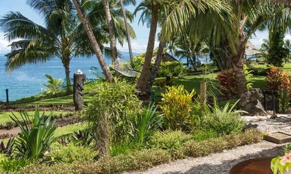 Lush gardens of Paradise Taveuni Resort